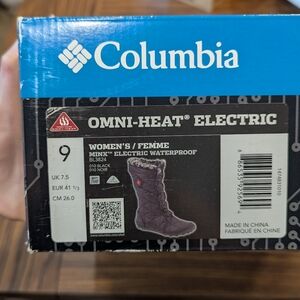 Columbia Women's Black Omni-Heat Waterproof Boots